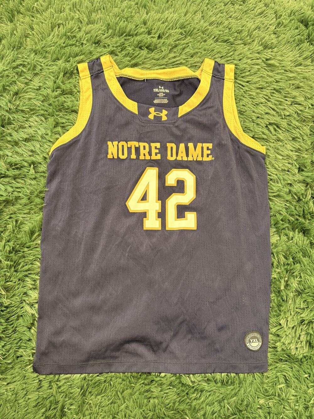 Under Armour Notre Dame Fighting Irish YXL Youth Basketball Jersey #42 Navy Gold